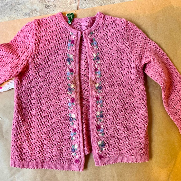 Vintage wool knitted girl’s cardigan - Picture 1 of 1